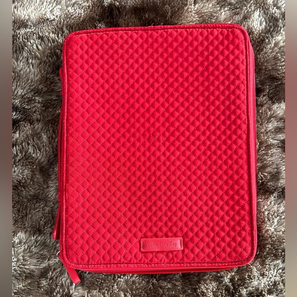 Vera Bradley Other - Vera Bradley Quilted Red Organizer